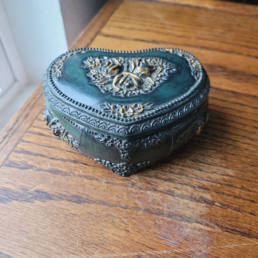 Vtg Ornate Dk Green Resin Celluloid Jewelry Box 3D Gold Roses Heart Shaped Box